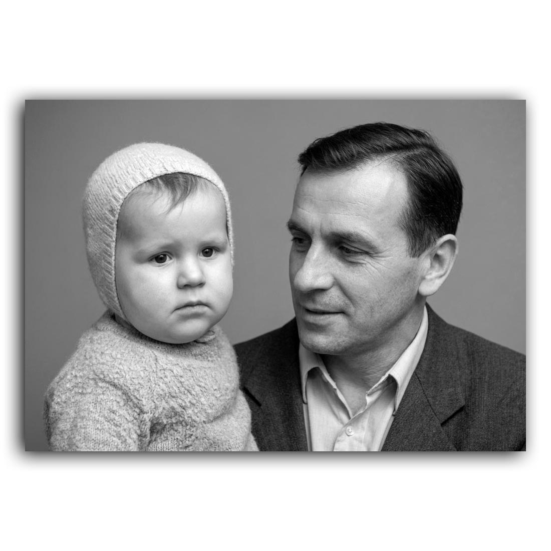 Cana cu personalizare ASISTATĂ 6 imagine restaurata alb-negru